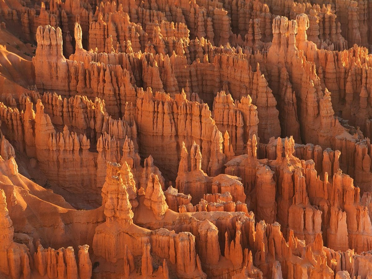 bryce-canyon- hoodoos